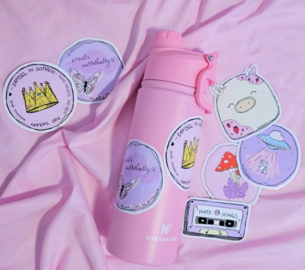 mystery assorted pre-made art bundle ~ qty.: 8 stickers